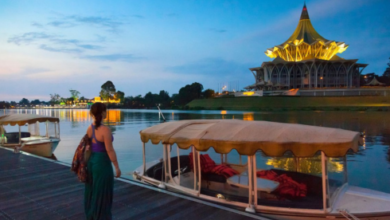  book domestic flights on Traveloka